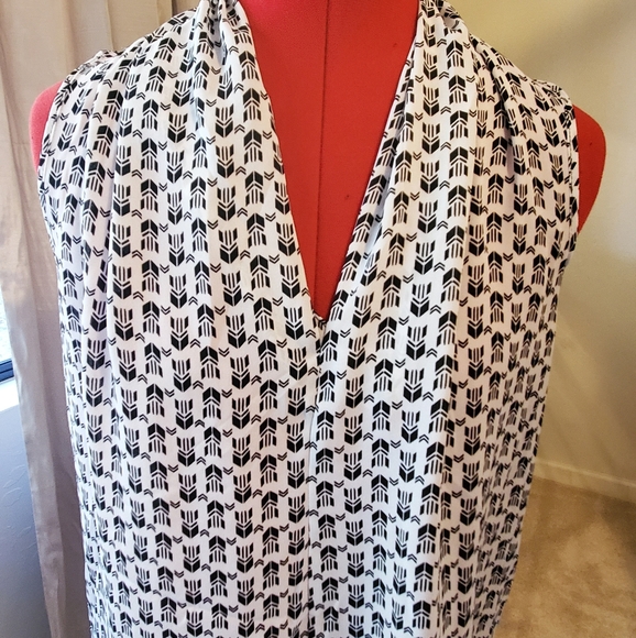 So Cool blouse size small - Picture 1 of 8
